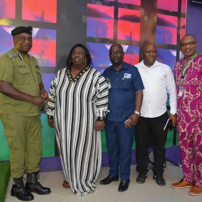 Estabish Confernce32